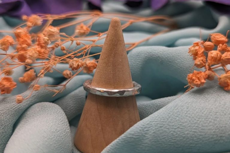 Anillo personalizado diseñado desde cero